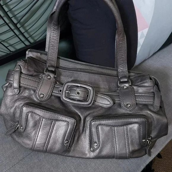 Cole Haan | Slouchy  Roomy Silver Metallic Leather Shoulder Bag - Picture 16 of 16